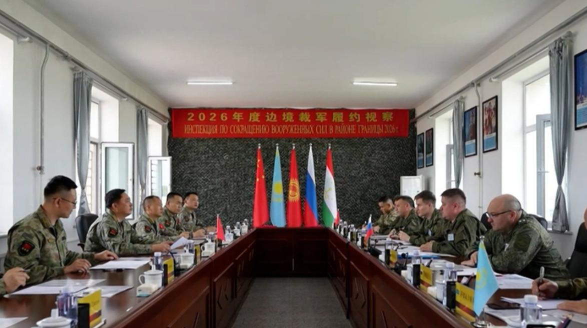 解放军这条消息看似平常，实则藏着很深的信息量最近，中、俄、哈、吉、塔五国军
