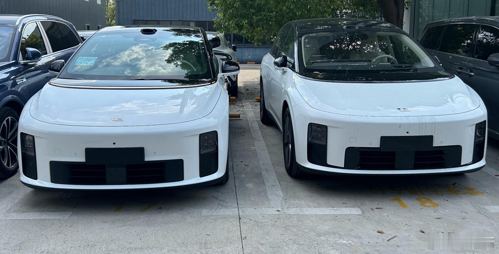 请问，以下哪一台是理想i8，哪一台是理想i6图来自：理想i8理想i6​​​