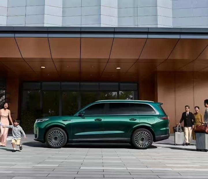 奇瑞这销量，看着热闹，细想挺悲壮的。215万辆。中国SUV全球第一。有一