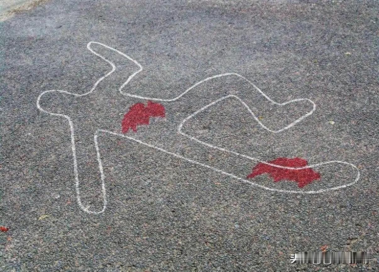 苏州一名30岁的快递员因不小心送错快递被刺杀，知情人：疑似嫌疑人嫌配送的太慢