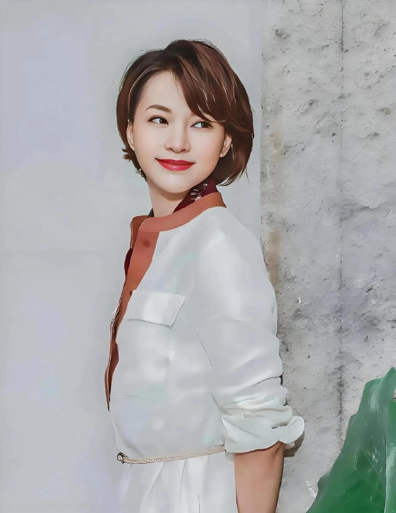 如果孩子爱玩手机，那么家长再忙也要告诉孩子这4句话！第一句:宝