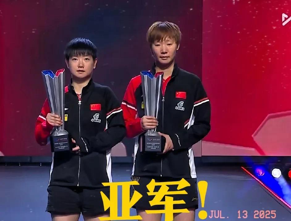 有点意思！孙颖莎能力那么强，却在女双项目上成绩并不突出！成年赛中除了跟王曼昱搭