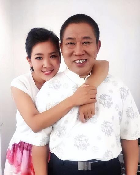 谁还敢说演坏人的杜旭东心狠？68岁硬核老爹太戳人！女儿怀6个月遭前夫冷暴力折磨，