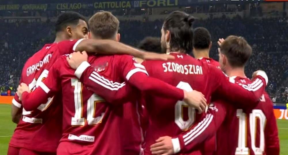 一个点球，直接把国米从小组第一干到第二。比赛踢到第86分钟，国米眼看就要小组