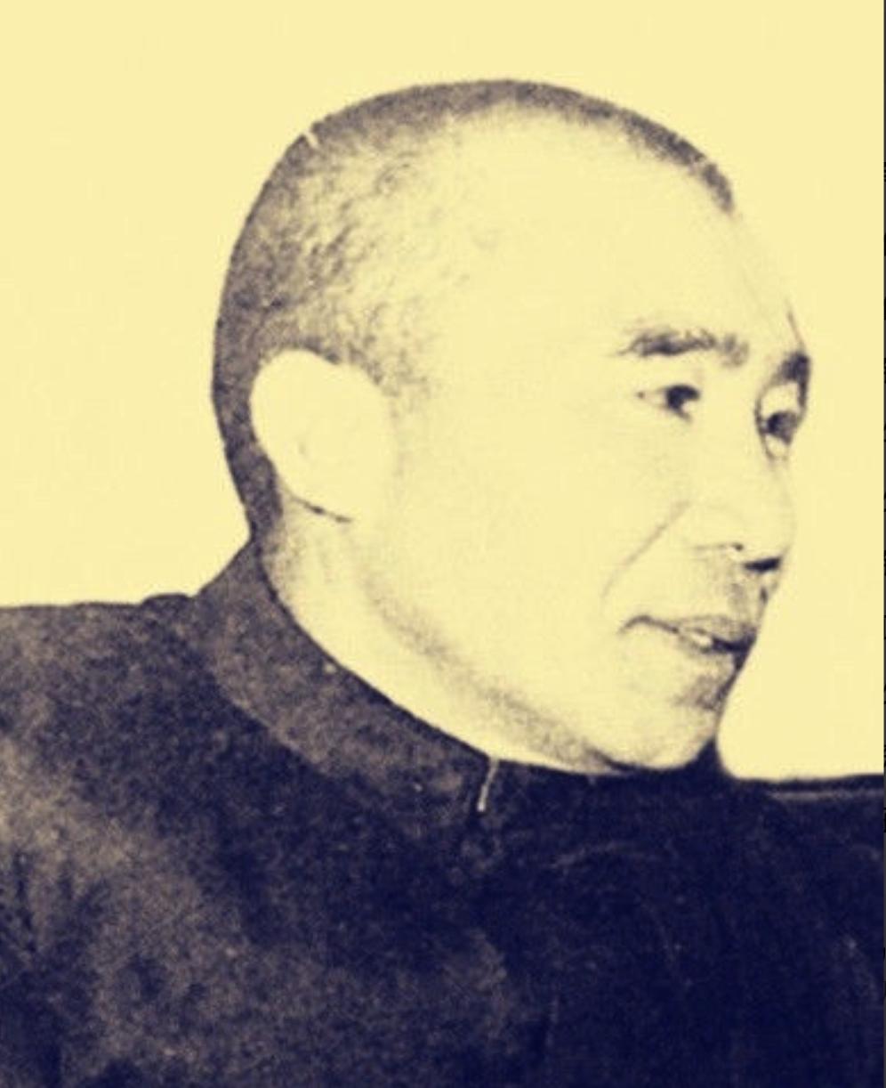 1948年，蒋介石请王耀武吃饭，宋美龄亲自下厨做了山东菜。吃完饭后，王耀武却对
