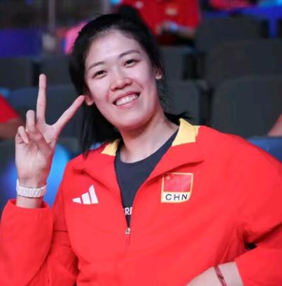 中国女排下一任队长最佳人选(预测)1.李盈莹:中国女排的球队核心人物，是中