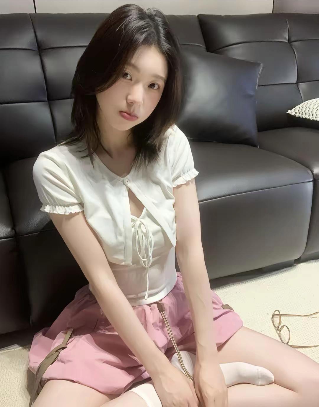戴眼镜好看，还是不戴好看