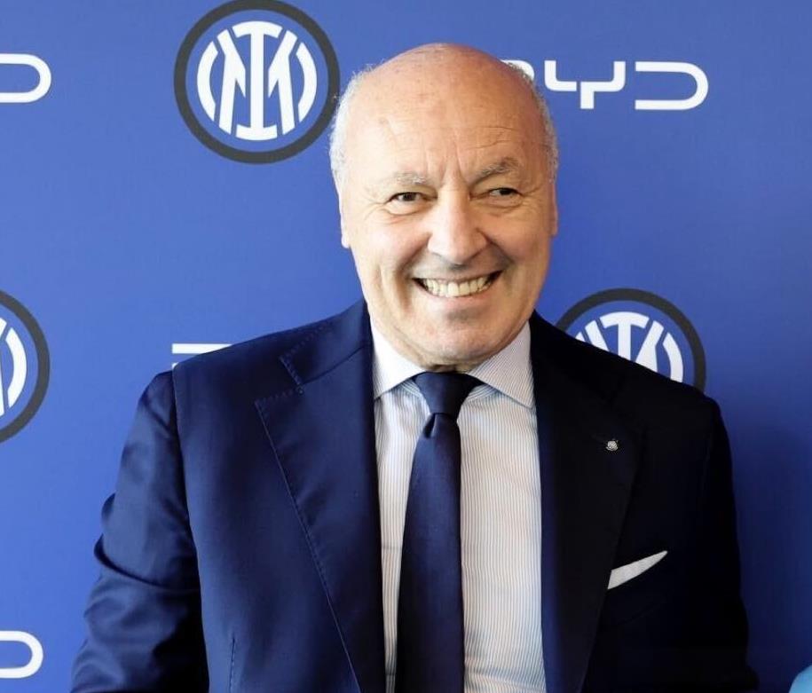 跟队记者炮轰国际米兰管理层！国新网记者马里表示很难想象马洛塔和奥西里奥的做法，国