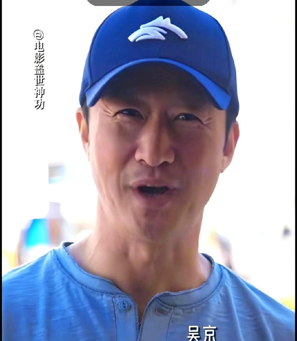 停拍战狼3，吴京少赚30亿他把最赚钱IP摁进抽屉，转身扎进明朝刀口。横店搭