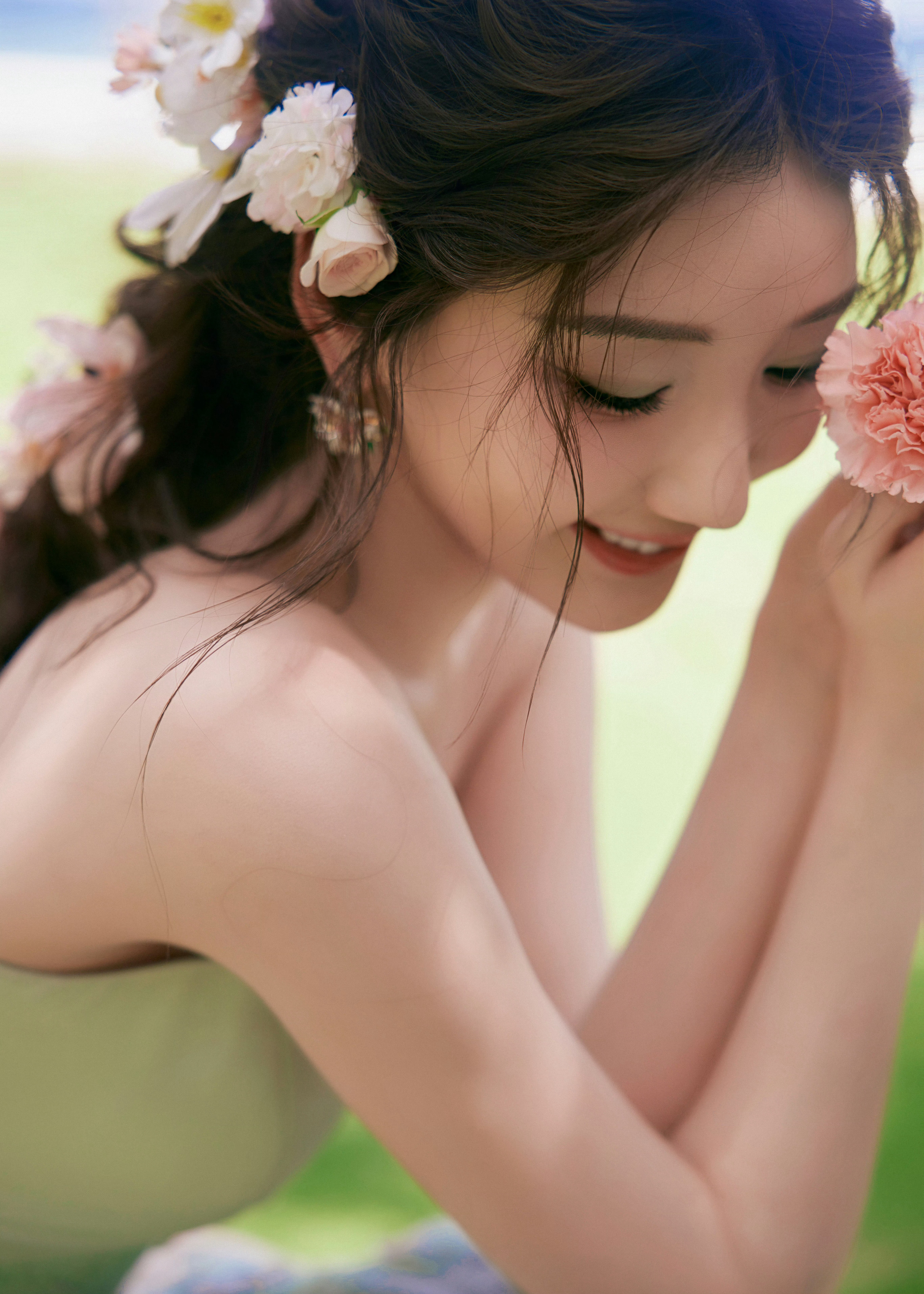 毛晓彤都这么大了看着还是跟少女一样