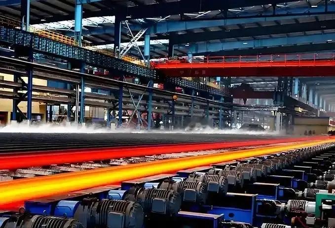 2026年元旦的钟声尚未敲响，全球钢铁市场已暗流涌动。中国商务部一纸公告宣布