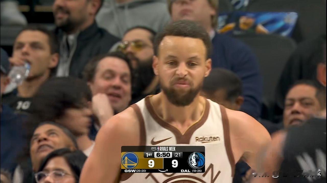 我强烈建议勇士主帅科尔弃用库里，库里的场上正负值真是太低了！在今天勇士客场挑战独