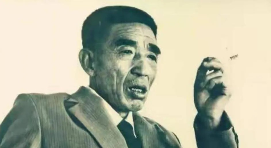 1993年，天津400名警察前往大邱庄进行抓捕罪犯任务，村支书竟恶意包庇，不仅煽