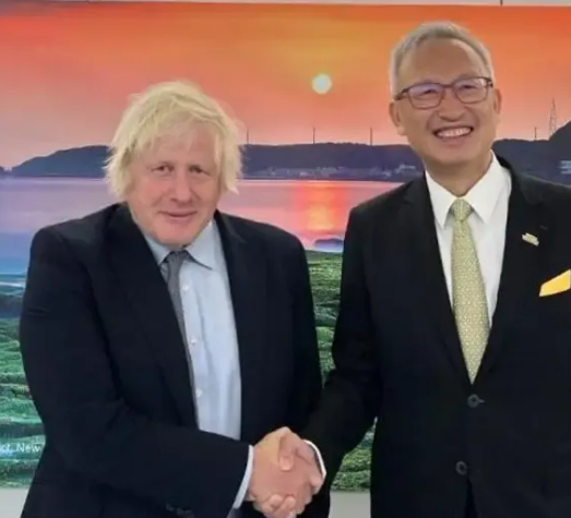 今天是8月5日，英国前首相约翰逊出席台湾省在台北搞的所谓“凯达格兰国际论坛”，约