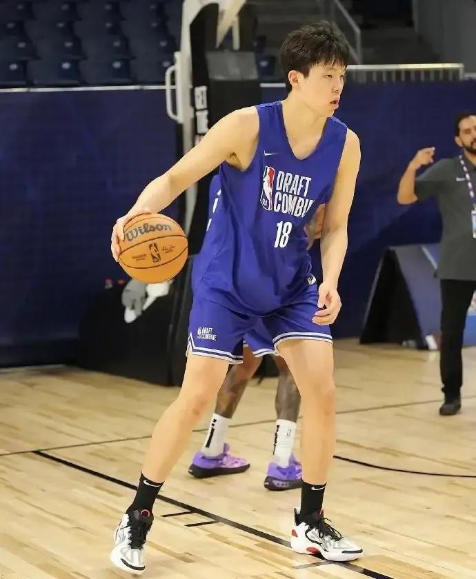 计划有变！NBA联合试训对抗赛表现抢眼，杨瀚森有机会冲击首轮！NBA联合试训