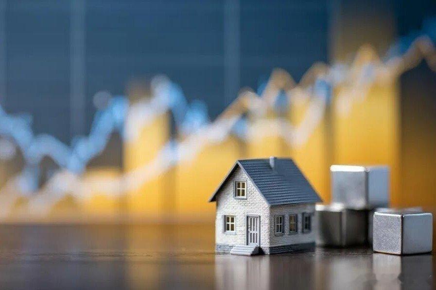 凤凰新闻【马光远：很多人不知道，美国最大的行业居然是房地产？】👉文｜马光远中国