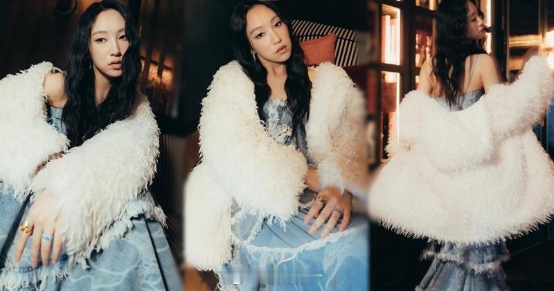 【明報即時】炎明熹2026踏入新階段︰好好擁抱新嘅自己炎明熹日前以白毛毛外套