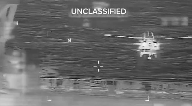 美舰在委内瑞拉附近扣押中方石油？彭博社称载有多达200万桶原油。若出动055驱逐