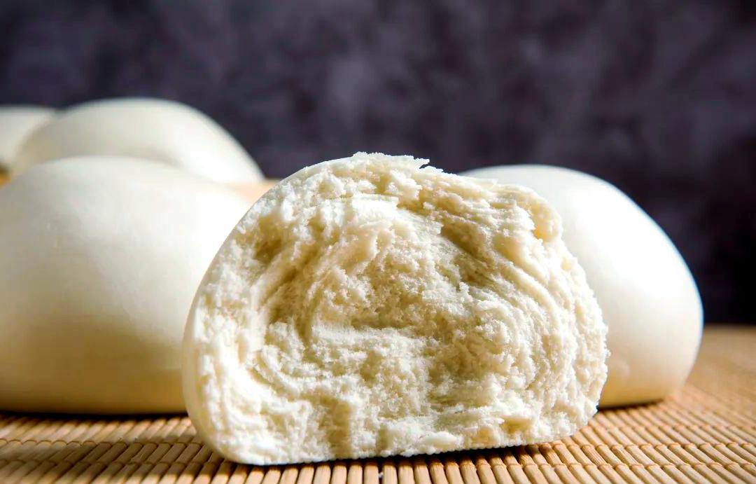 馒头立大功！调查发现：高血压患者常吃馒头，或能降低10种并发症说到馒头，很多