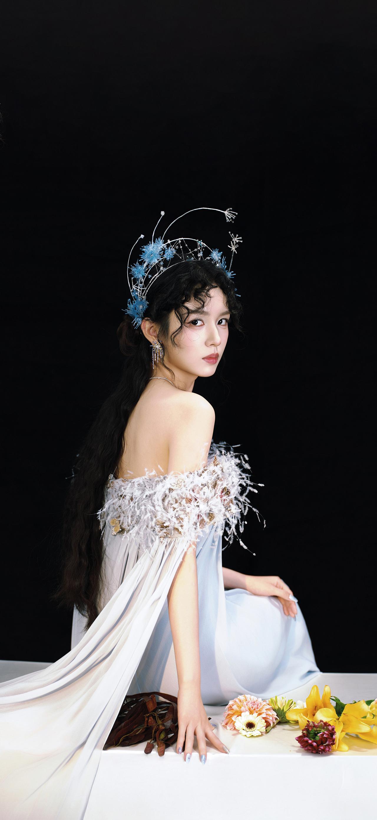 美女壁纸-第5762期-周也