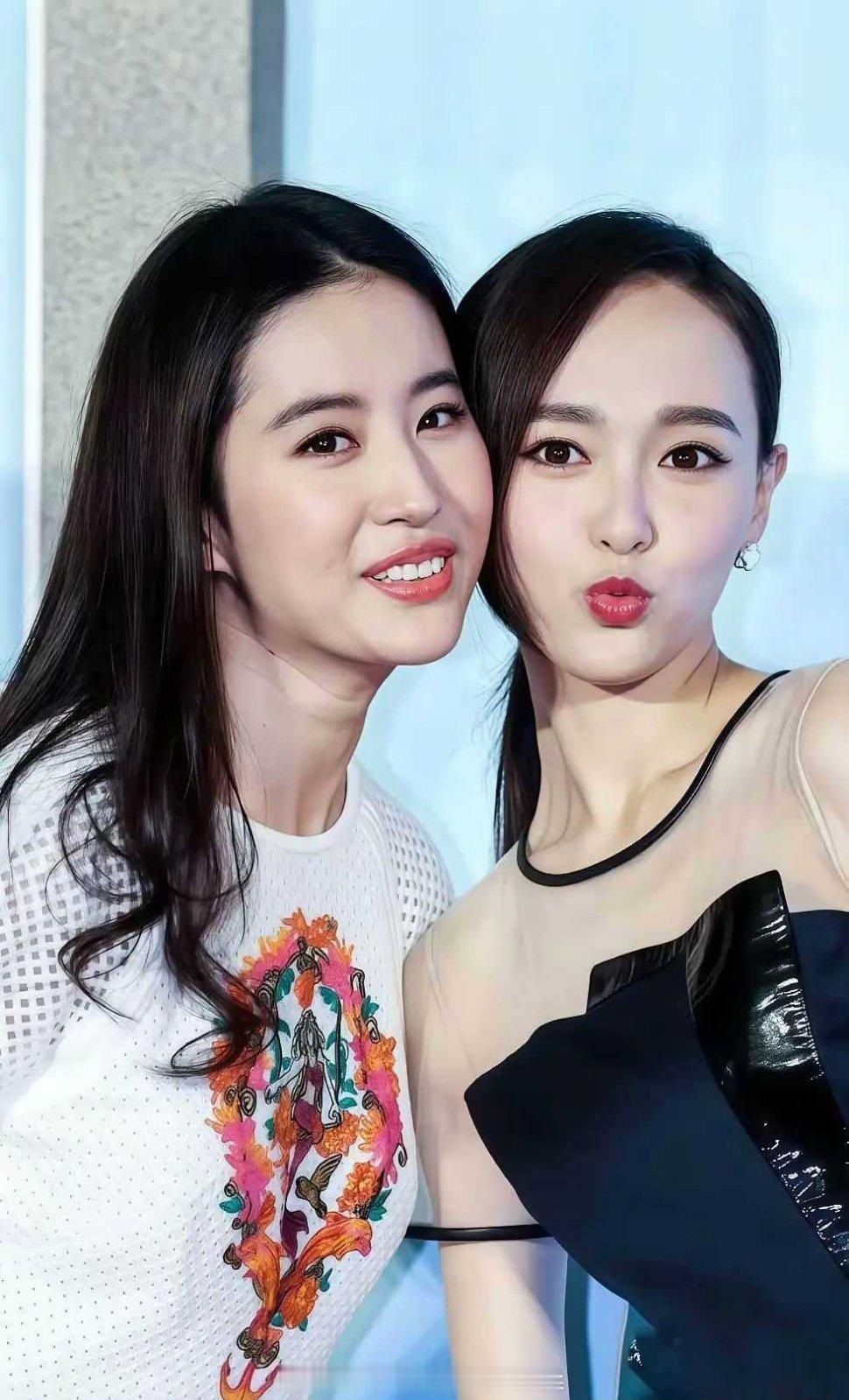 唐嫣单看一般，每次跟刘亦菲同框居然没输！​