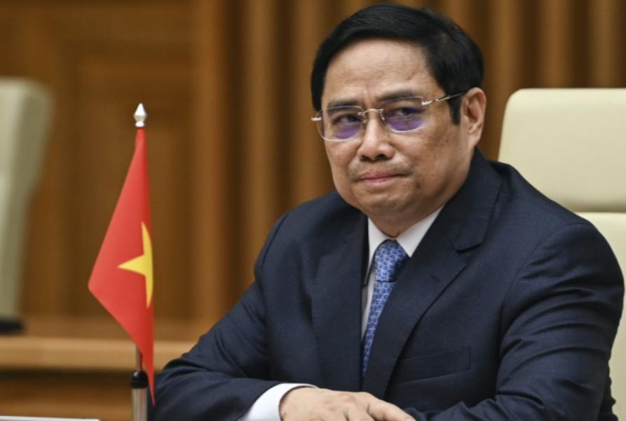 越南态度发生急转弯，就在中日冲突愈演愈烈的时候，新加坡都选择站队了，然而越南却突