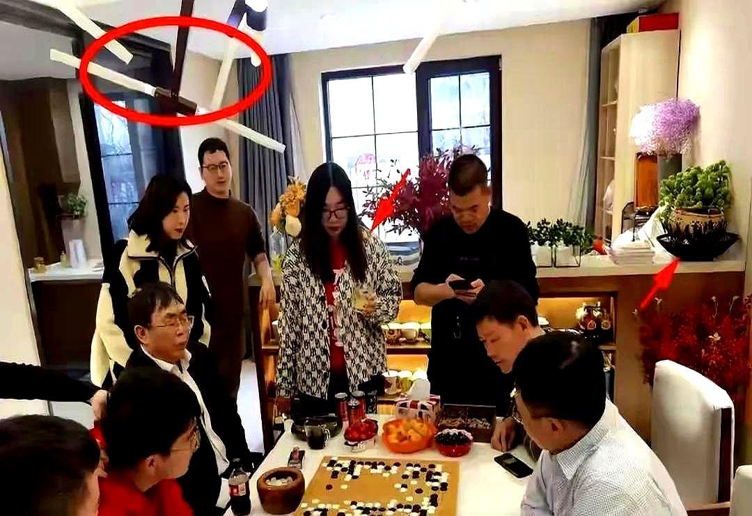 棋圣聂卫平走了，73岁。脑梗挺过一次，还是没扛住第二回。女儿聂云菲2