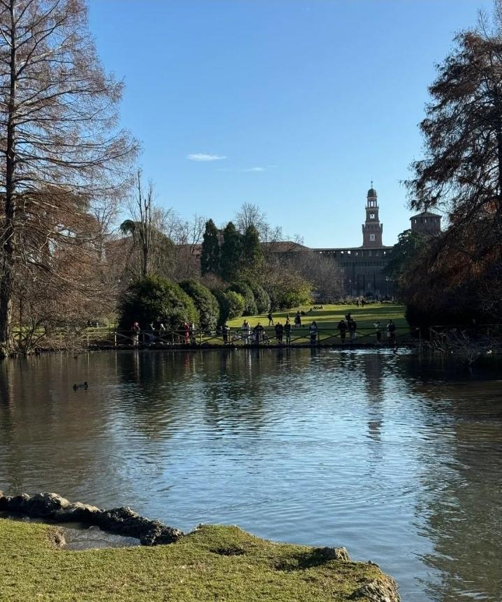 意甲：AC米兰-维罗纳维罗纳的锋线“双枪”奥尔班+吉奥瓦尼也太猛了吧，要不是门