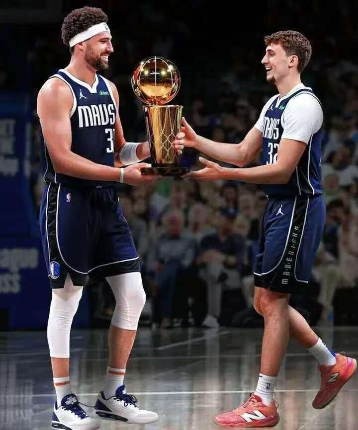 独行侠伤兵潮溃败火箭！状元弗拉格高开低走，克莱三分8中1成亿元累赘