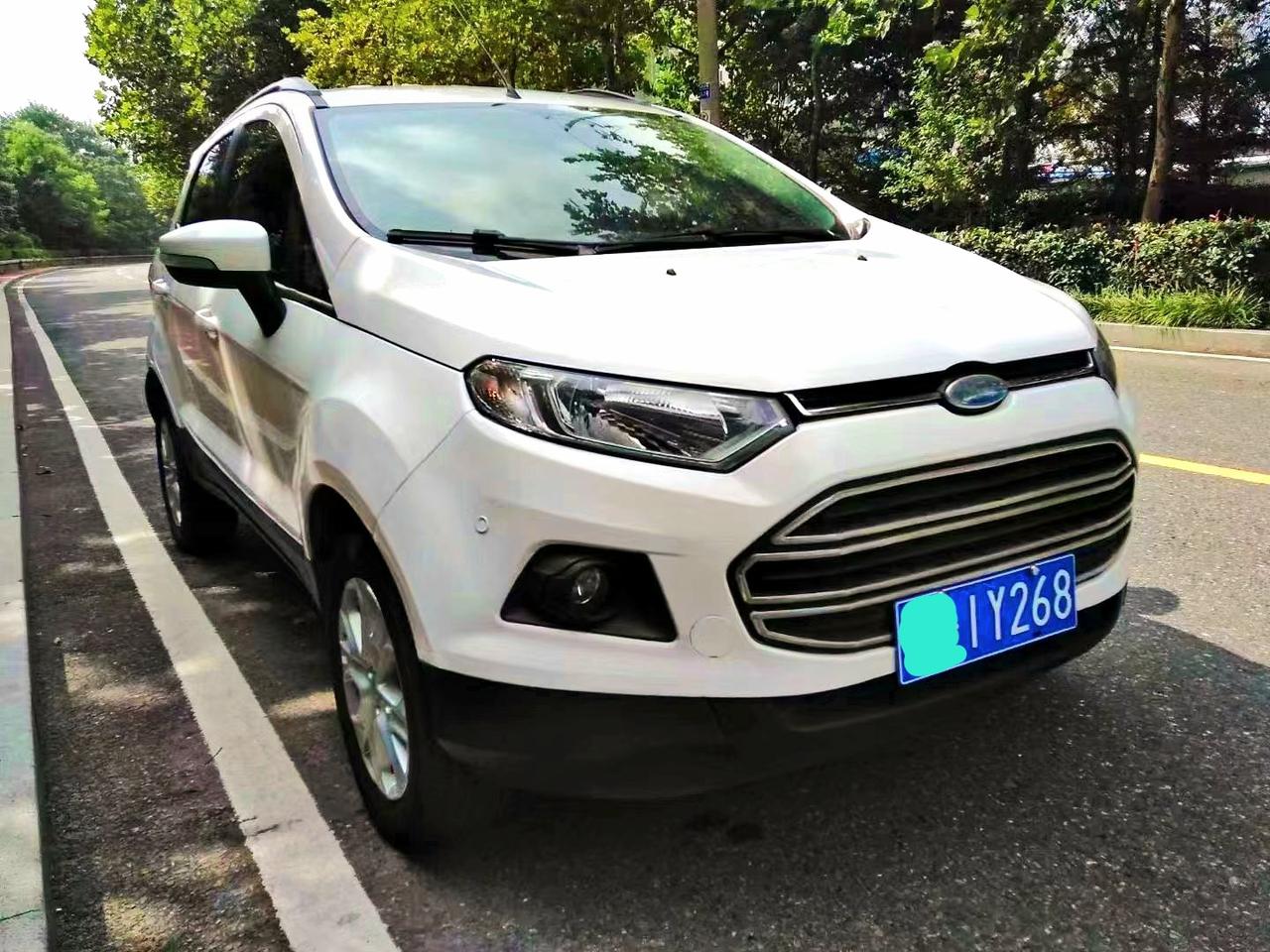 这台车的牌照可能要不符合环保规定了。所以就只好保牌卖车。这台车最大的缺点莫过于它