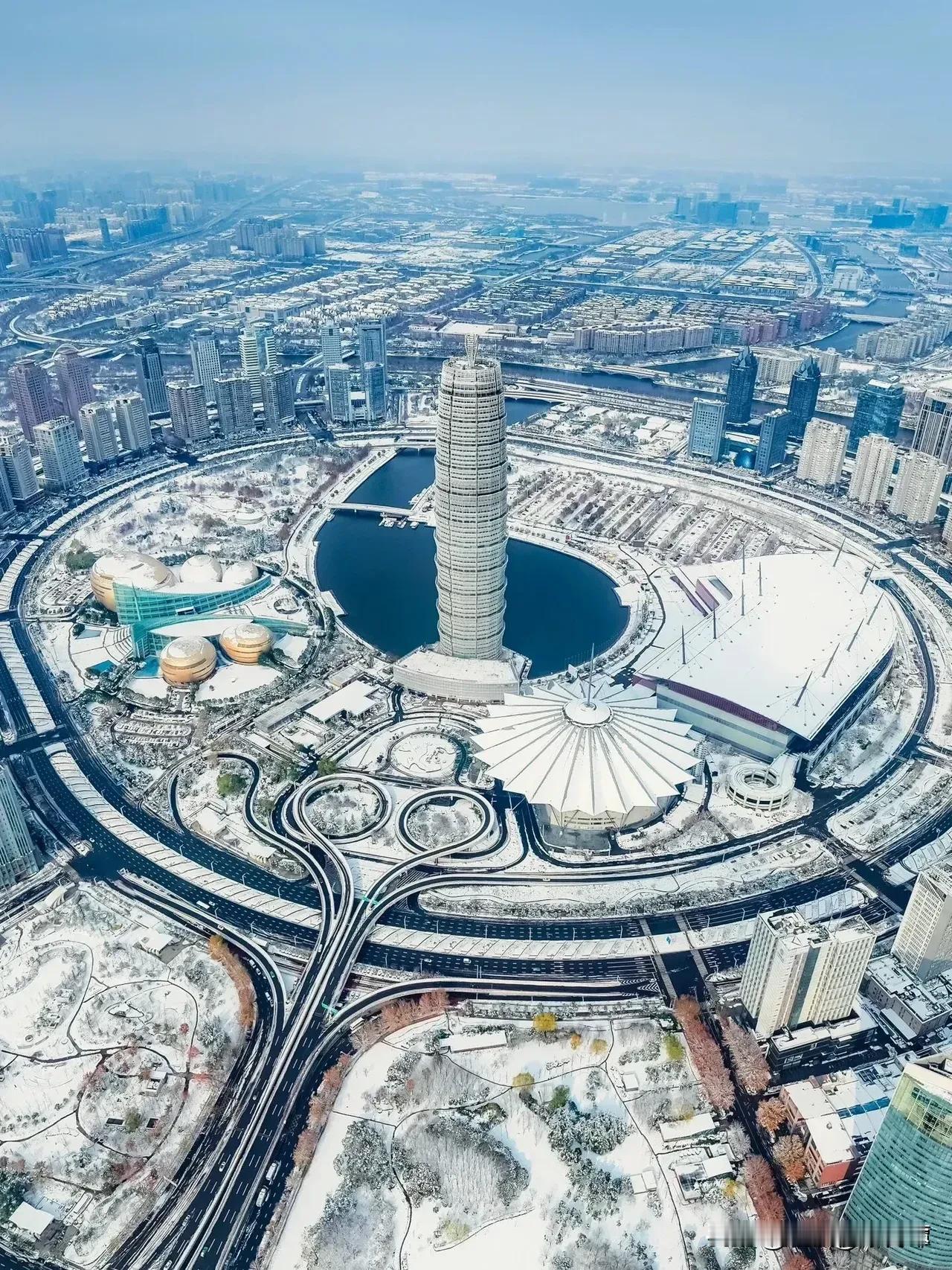 郑州迎来了第一场雪，瑞雪眺丰年！