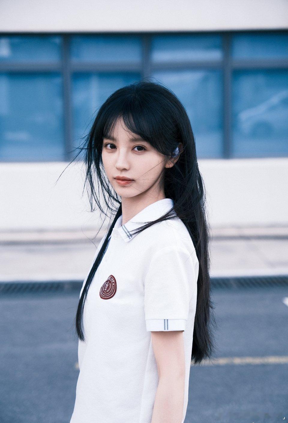 田曦薇终于原谅现偶了田曦薇上半年古偶下半年现偶田曦薇终于原谅现偶了，连续播出了