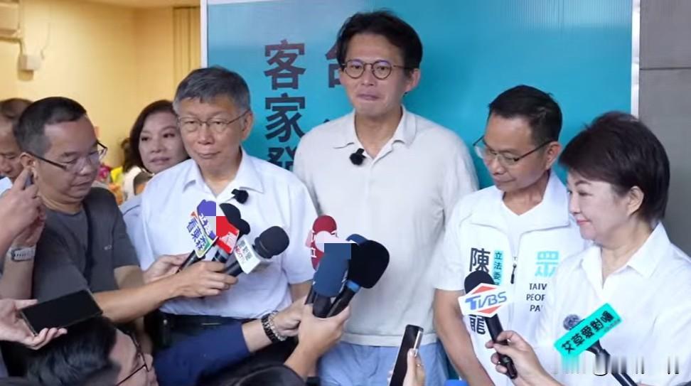 绿要蓝白为疫苗事件道歉　柯文哲批民进党“王八蛋”慈济采购疫苗遭诈骗10亿，民
