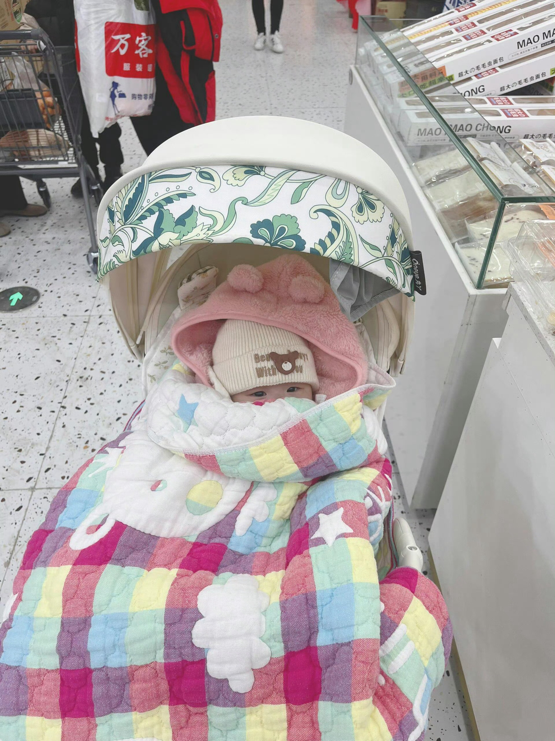 再也不带小月龄宝宝去吃火锅了