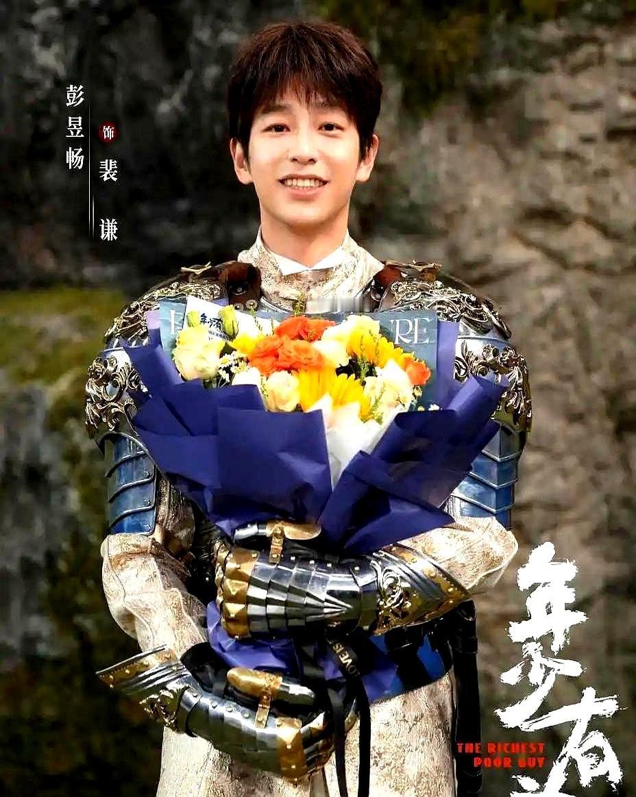 花钱看剧，结果最爽那段被删了。就说那个《年少有为》，播出来的结局是主角裴谦带