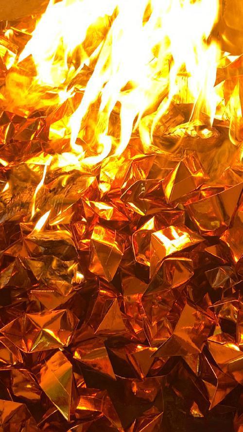 今日运势：丙午年辛卯月乙巳日2026.4.1日鼠：容易被人爽约牛：小吉