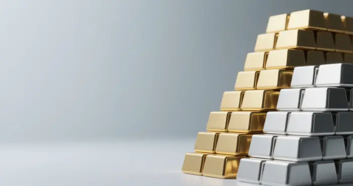 散户逆袭！金银史诗级牛市中专业投资者错失暴利