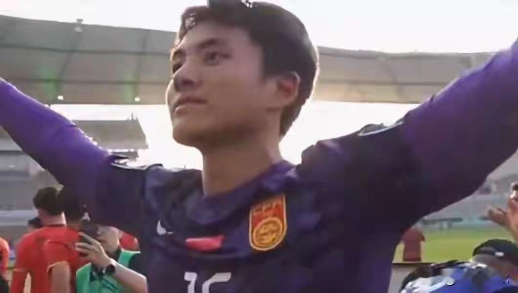 国足打入决赛：李昊成为“最大赢家”！首先李昊的身价得到暴涨，据悉已经涨到了