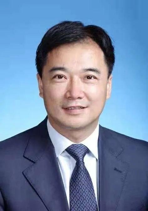 河南省办公主任何雄出大事了！之前是郑州市市长。8月20日，据河南省相关部门消息
