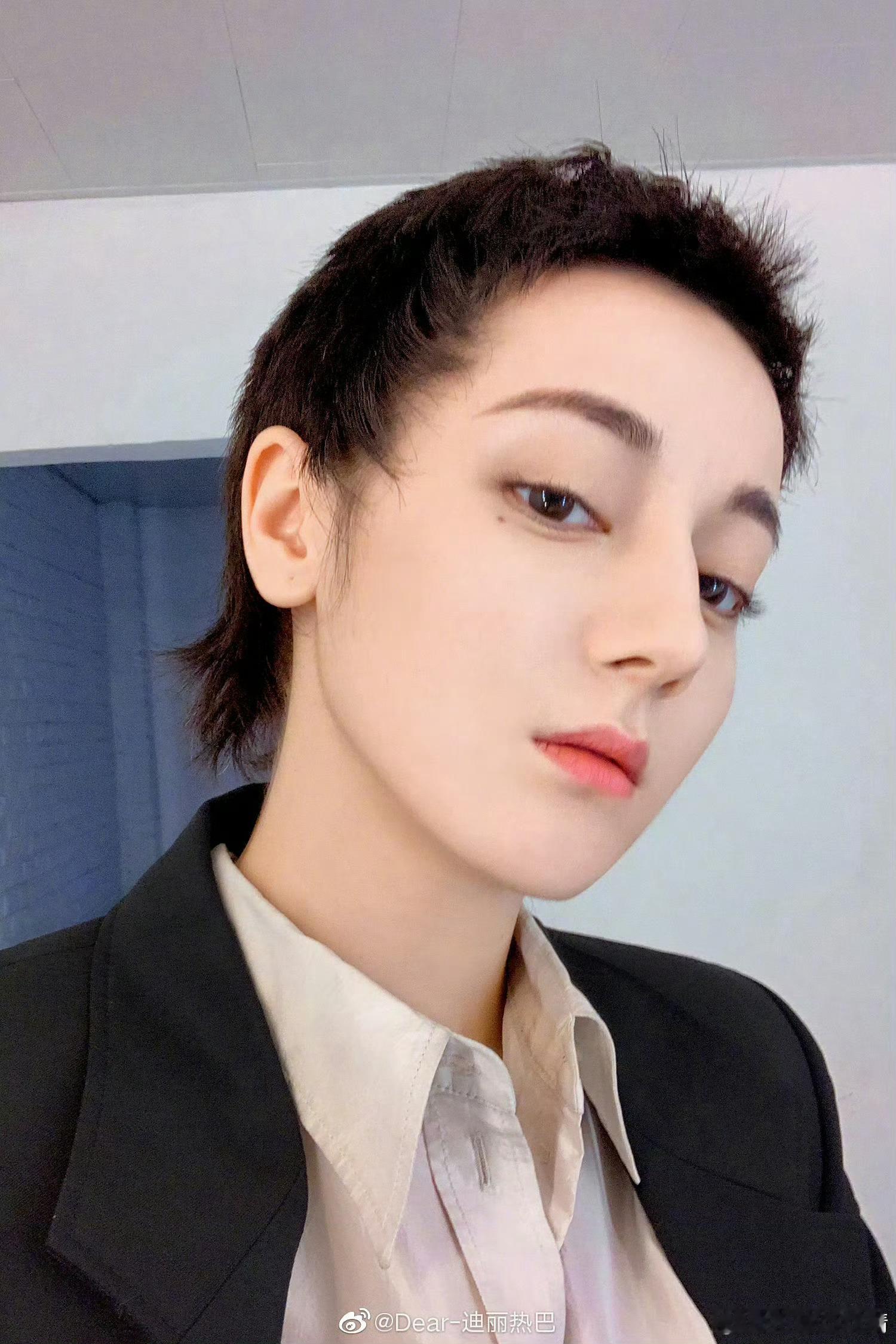 没想到这图是自己发的[笑着哭]自己觉得很好看​​​