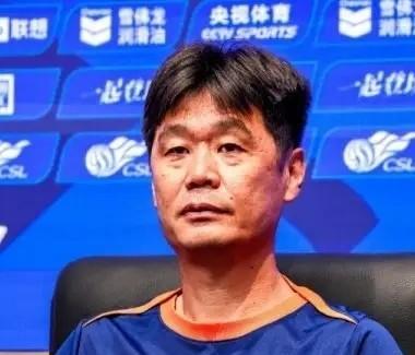 多打一人两球领先却被亚泰伤停补时阶段完成“绝平”，如此海牛接下来还怎么还在中超立