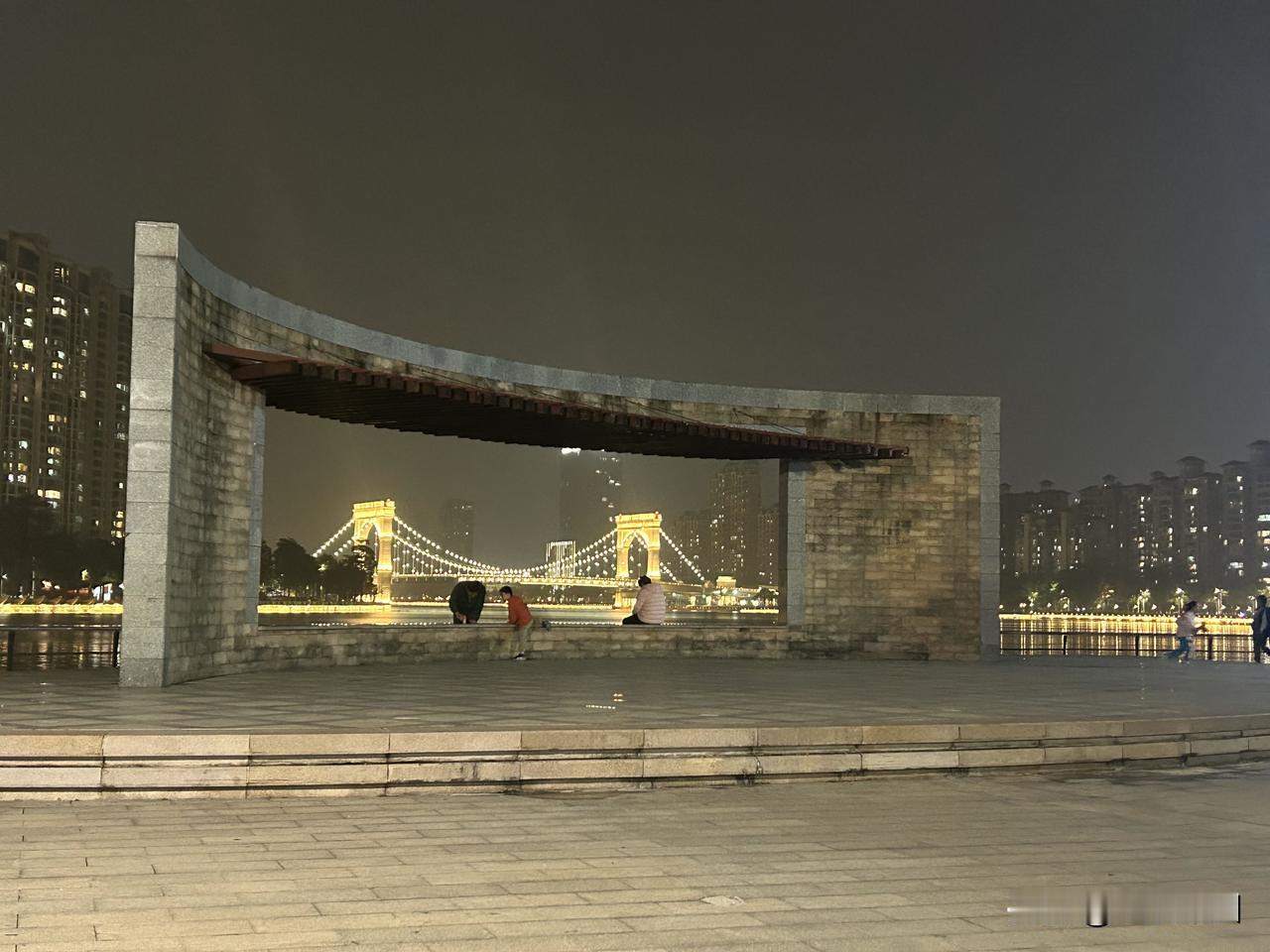 步入社会后，过去的那一套做法，相较而言就像个“傻子”所为前年在阿里参加培训，