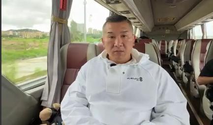 馆长证实：93阅兵去不了！抖音也开不了馆长今晚（19日）在节目中表示，“昨天