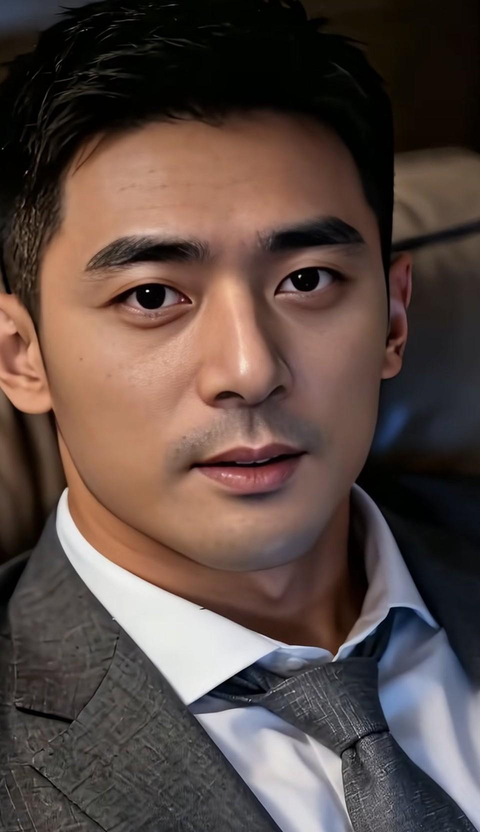 给这张脸挑毛病，说说他的五官哪些缺点，你一定挑不出来吧，五官中每一官拆开来都能打