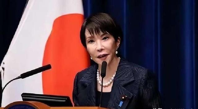 美驻日大使：也开口了。就在薛剑痛斥高市早苗余音绕梁之际，美国驻日大使格拉斯憋不住