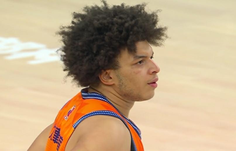 数据不会说谎：上海久事29分打爆山东高速晋级决赛，谁是赢球最大功臣？不出意外