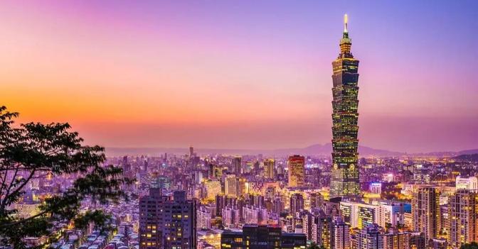 收回台湾不能急，越急代价越大，要考虑局势的变化和主要矛盾，台湾问题的根本不在台湾