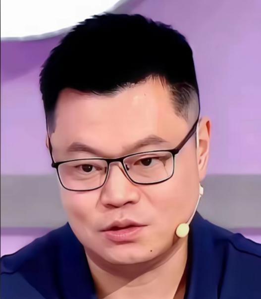 范姝涵3:0零封金娜英，侯英超直呼：她才是孙颖莎接班人。谁是孙颖莎接班人？