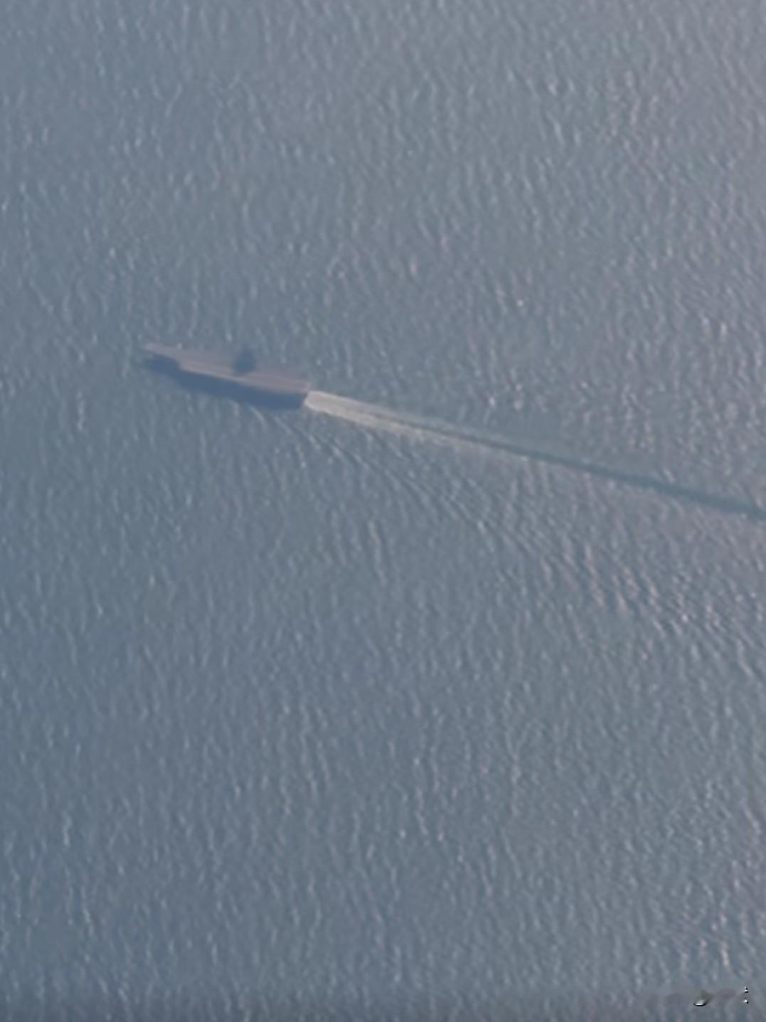 【飞机上看到的闽渔18】