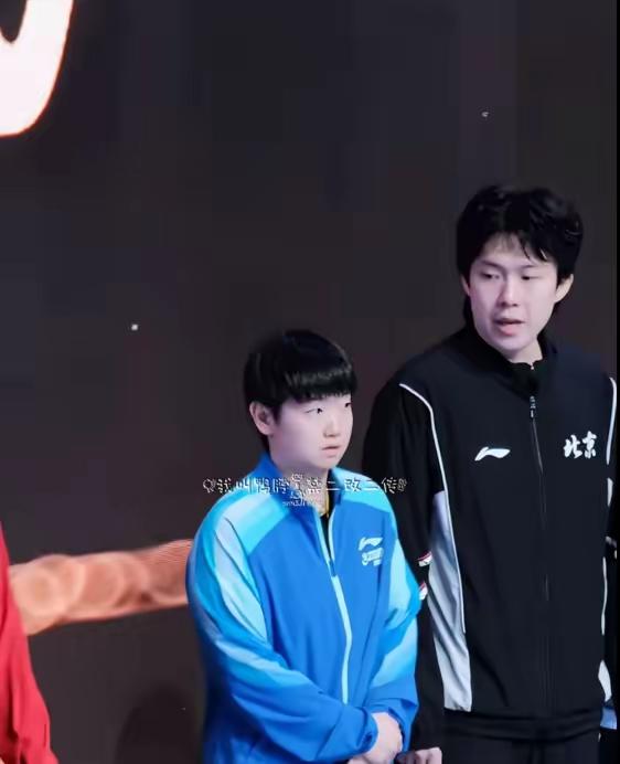 现在外协研究打他们俩，队友在比赛中只要遇见楚钦或者莎莎就跟打鸡血似的去打，好像